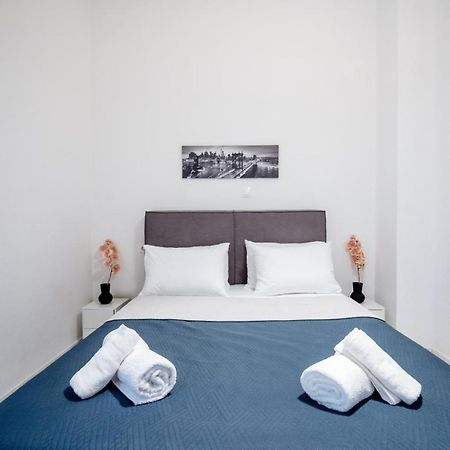 Joseph Seaside Apartment Iraklion Buitenkant foto